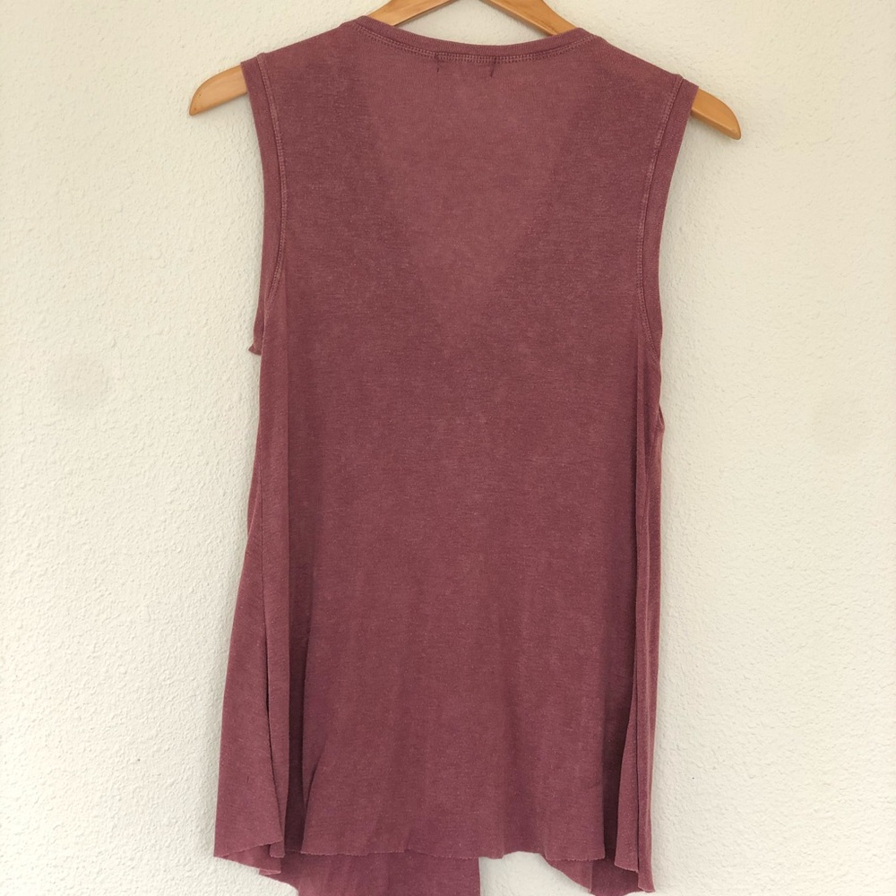 Asymmetrical Tank - Picture 2 of 2